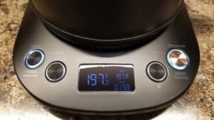 Gooseneck kettle showing temperature