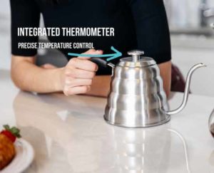 The integrated thermometer makes it much easier to know your brewing at the ideal temperature.